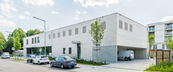 Hochaeckerstr 07 20 storz 56